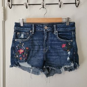 American Eagle Hi Rise Shortie